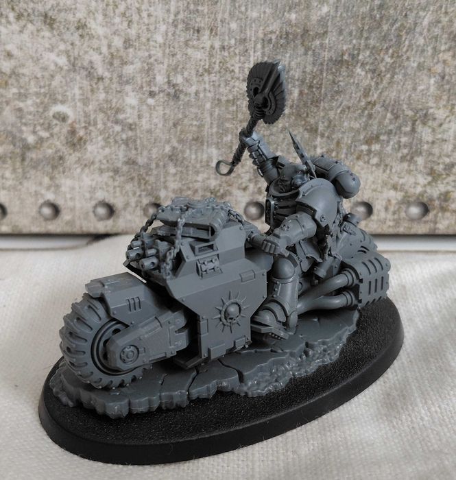 Chaplain on Warbike, Primaris - Space Marines - Warhammer 40K