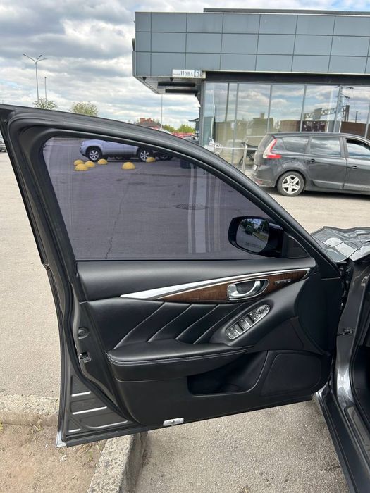 Продам инфинити Q50 2014г