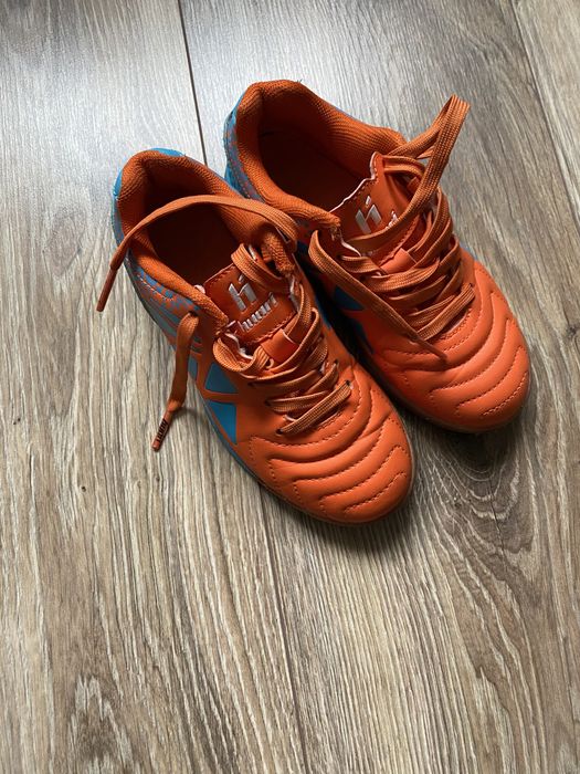 Buty  halówki Huari roz 28