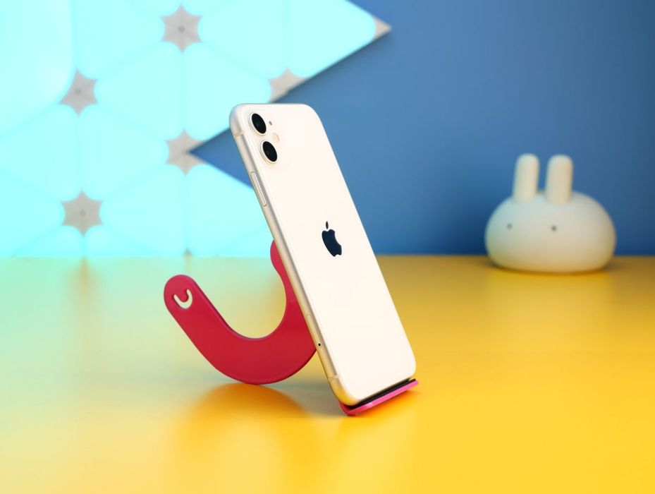 Смартфон Apple iPhone 11 128GB White (178343) Б/У З ГАРАНТІЄЮ