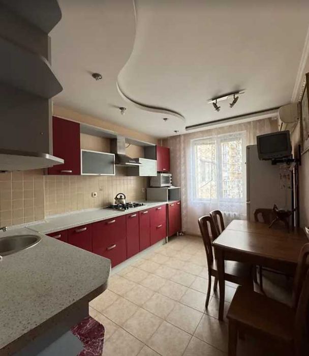 У продажу 3-кімнатна квартира на вул,вул. Сахарова Академіка ОА