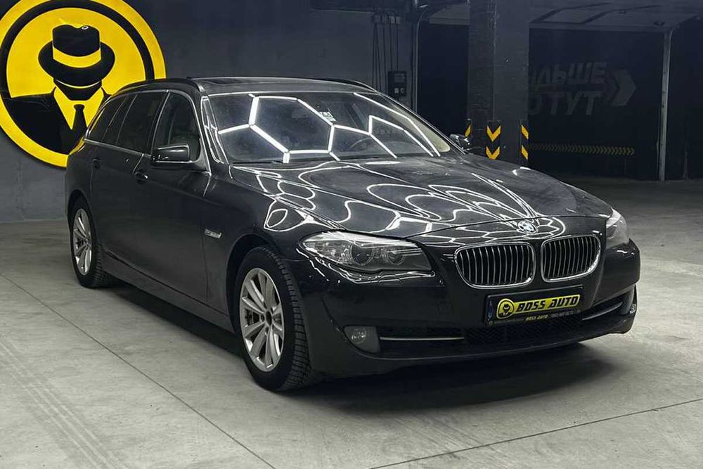 BMW 520d 2011 року