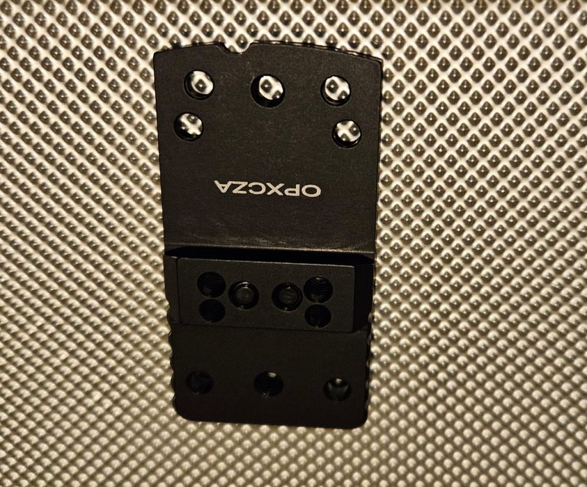 Plytka Toni System pod kolimator do CZ75