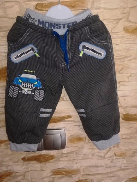 Spodnie dla chłopczyka samochodzik
