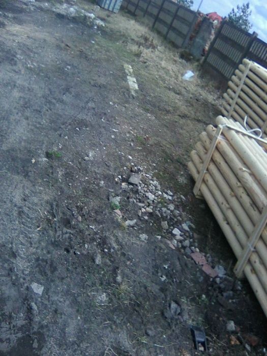 palisada toczona drewniana słupki paliki stęple