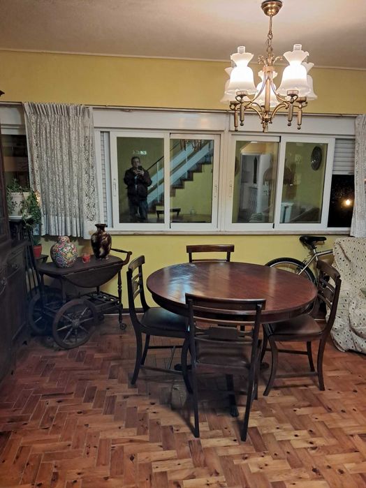 Móvel estilo Inglês + Mesa extensível 10 pessoas + carrinho de chá