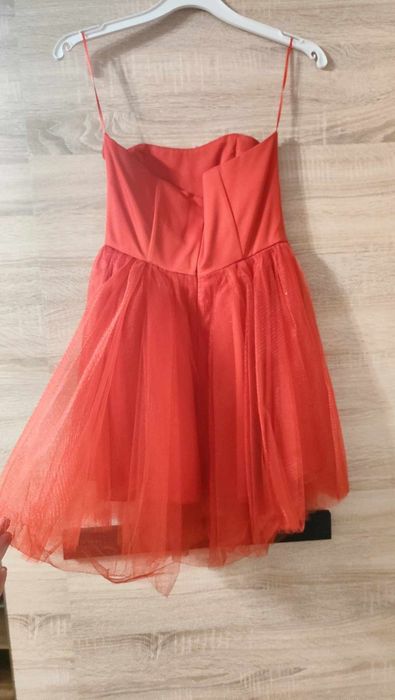 Sukienka mini z tiulem rozm.38