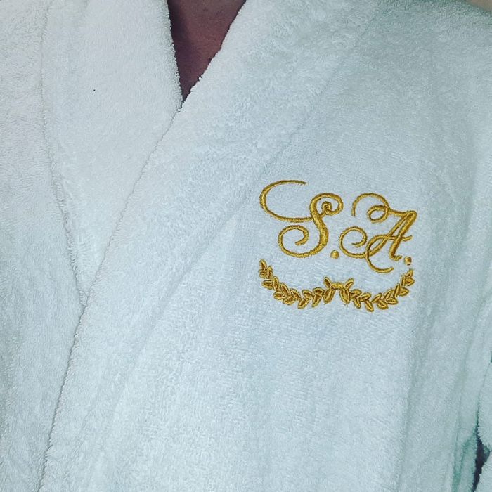 Именная вышивка. Именной халат, именное полотенце