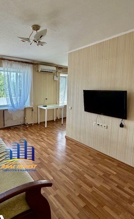 Продам 2 кім. Квартиру