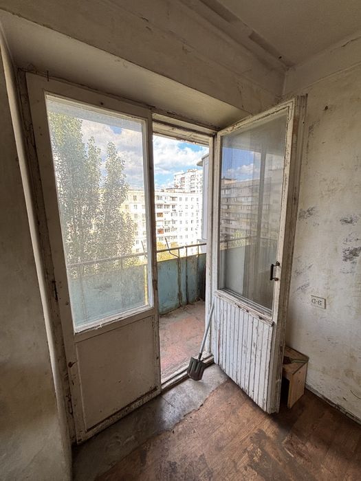 Продаж 2-х кімнатної квартири Оболонський проспект 16Б м.Мінська