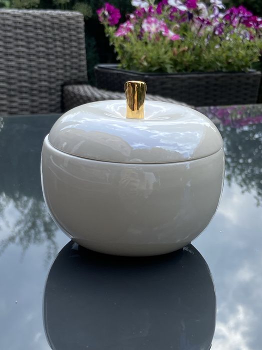 Банка, декор