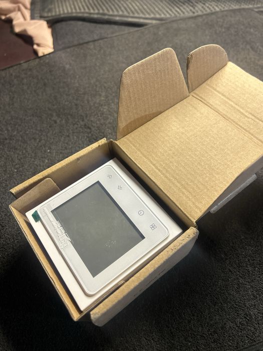 Продам  датчик теплого пола( терморегулятор) с wifi