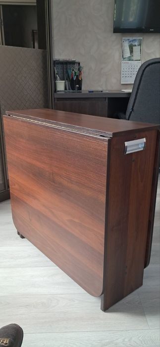 Стіл-книга розкладний