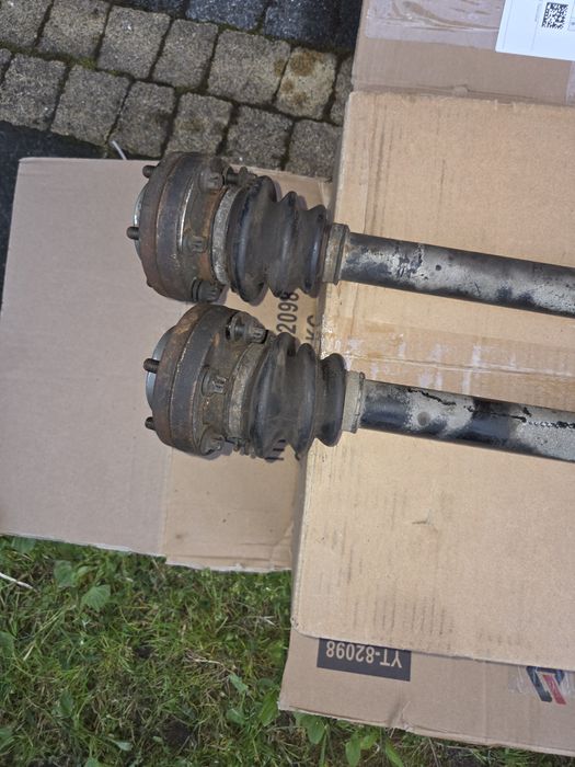 Bmw e46 m54b22 półosie komplet Lewa prawa 493 494