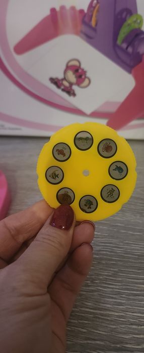 Projektor zabawka kreatywna wyświetla obrazki