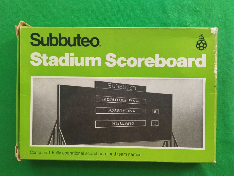 Subbuteo marcador placard de resultados anos 70/80 com caixa