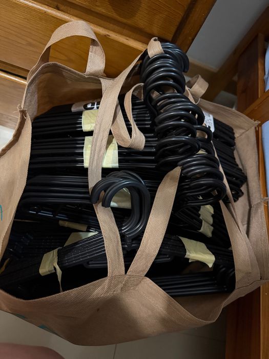200 cabides para roupa adulto