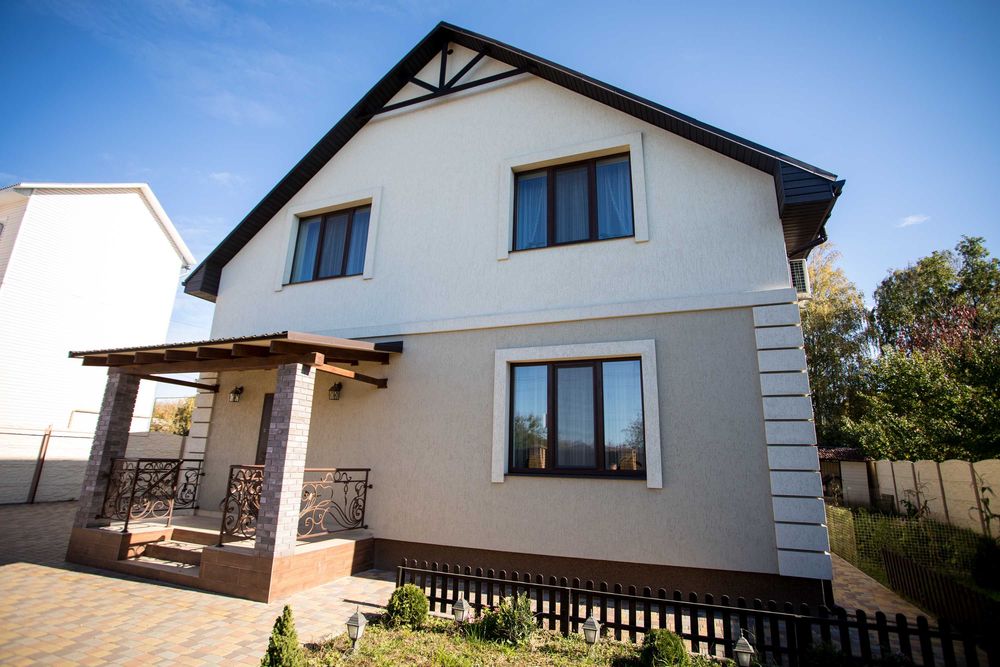 Продаж будинок ,10 сот землі, єВІДНОВЛЕННЯ