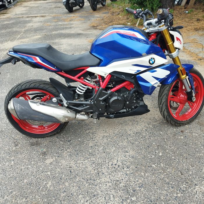 BMW