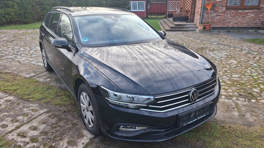 VW Passat Kombi B8 2022r 2.0TDI MANUAL
