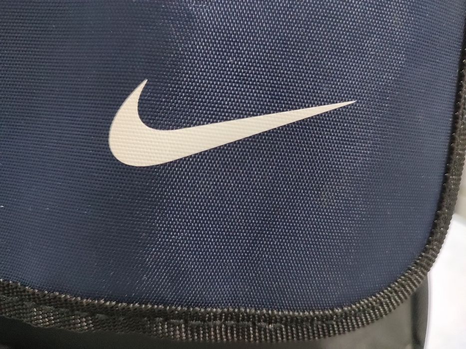 Сумка мессенджер Nike