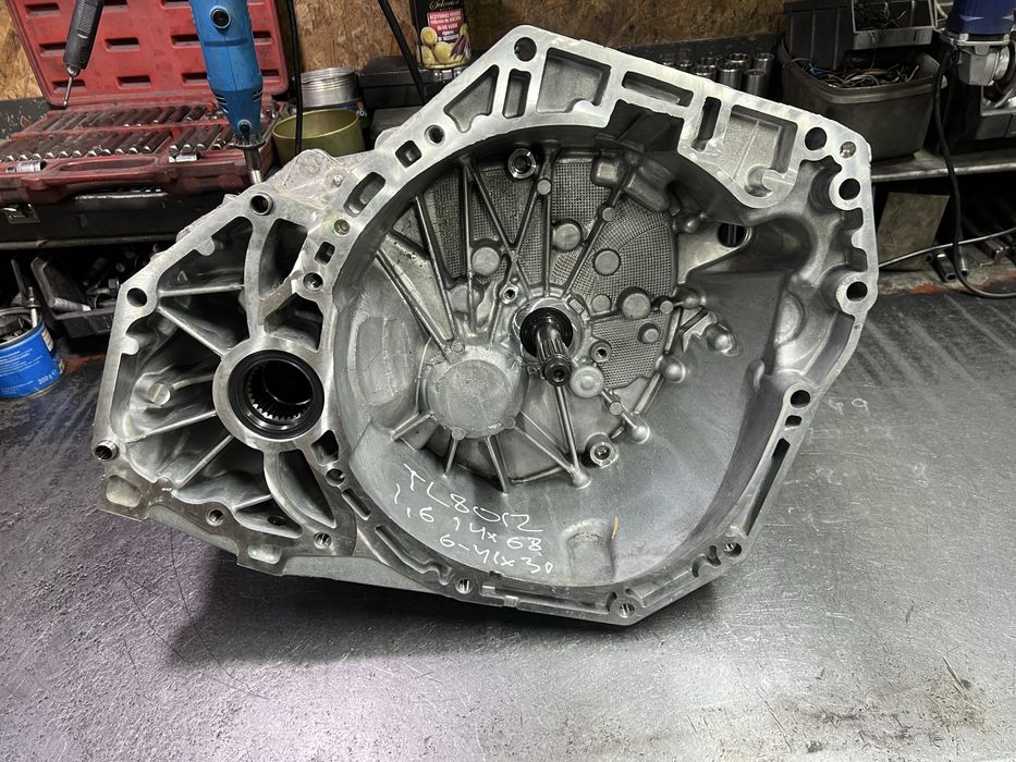 Новая коробка Дастер TL8012