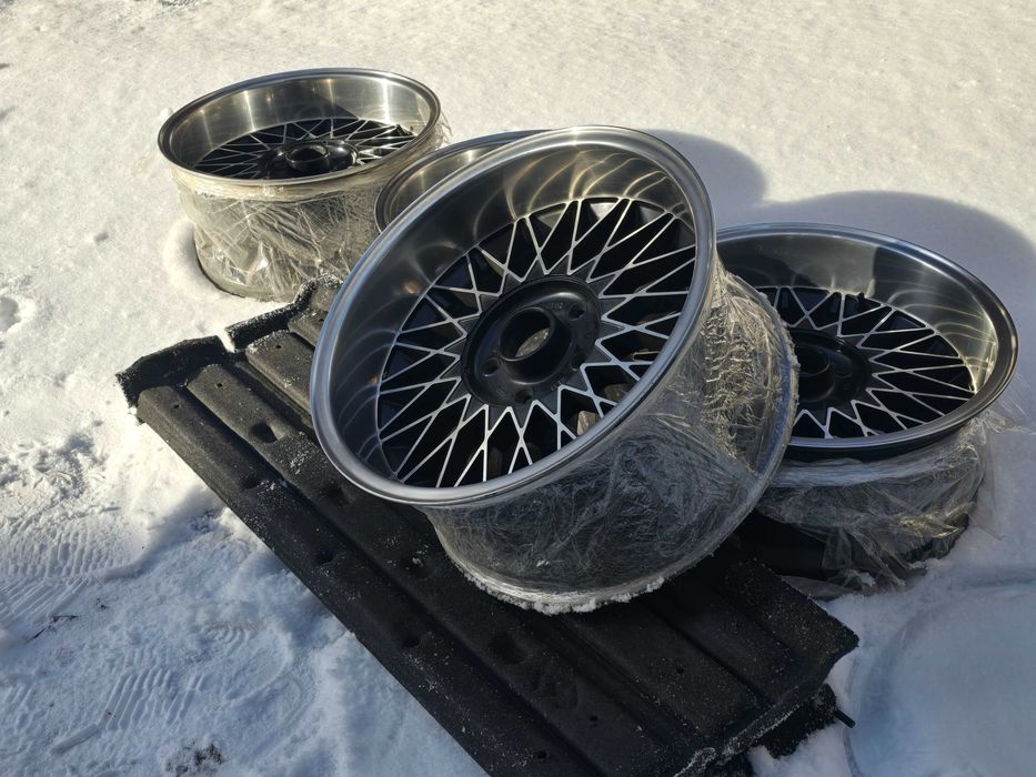 Культовые диски с полкой Rial A8517 Диски 5X120 R17 ET13