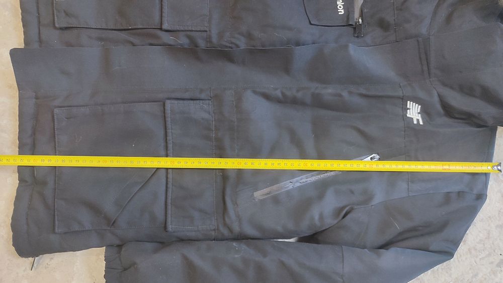 Куртка зимова на підлітка