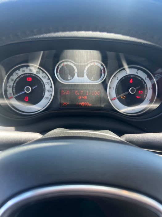 Carro  Fiat 500 L