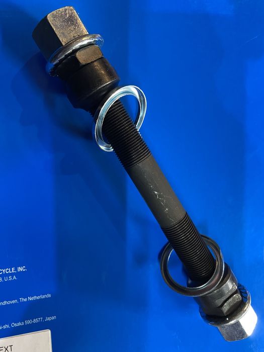 Oś kola BMX przod gruba,  157mm