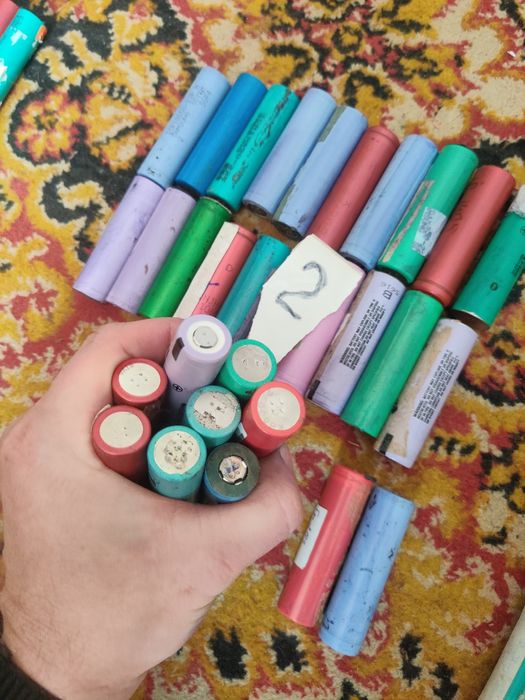 Акумулятори 18650 127 шт одним лотом Дешево!