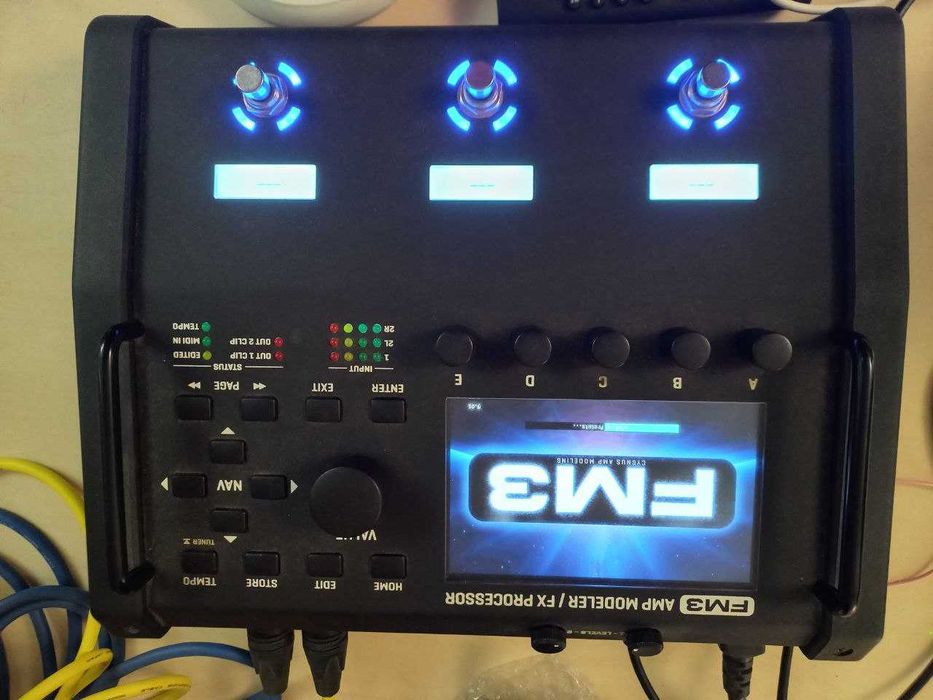 Продам Fractal Audio FM3