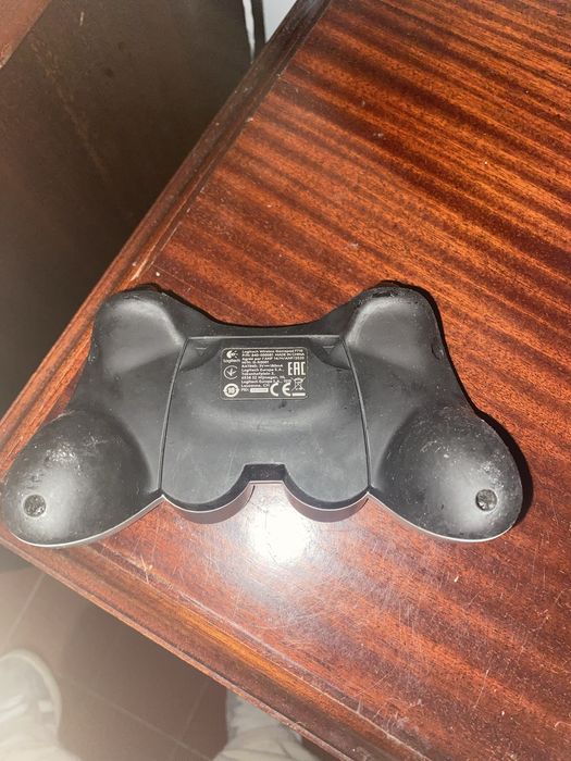 Logitech F710 gaming