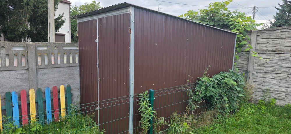 Garaż blaszany, schowek 2x3