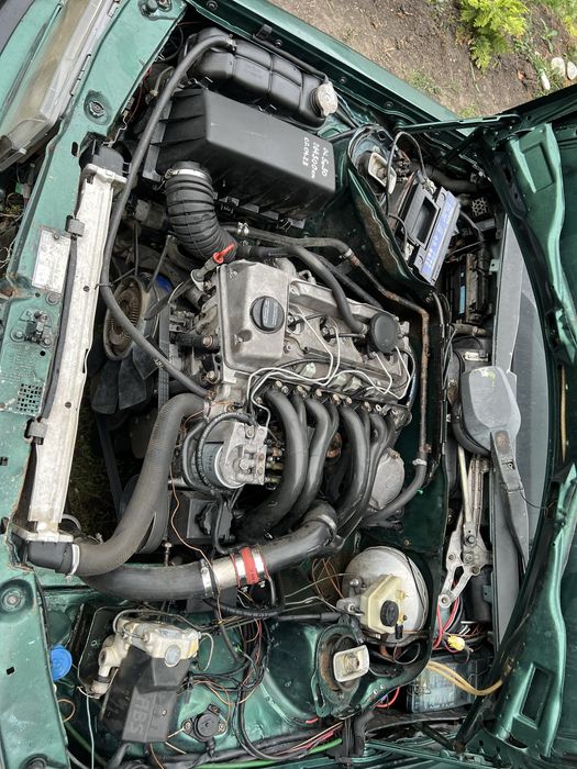 Мотор мерседес 2,2 турбо дизель OM604