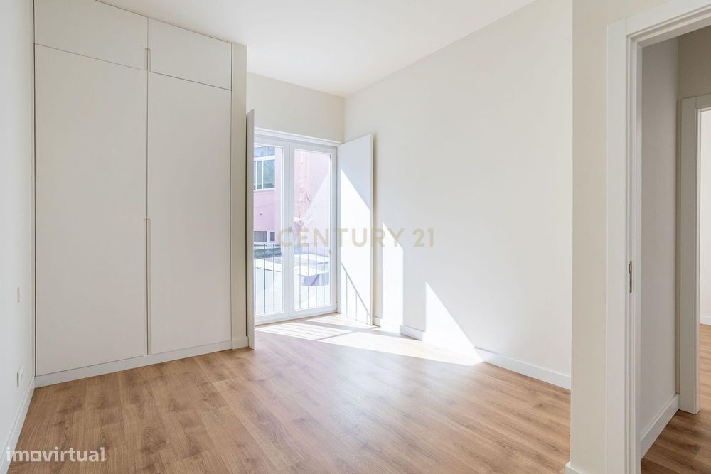 Apartamento T2 NOVO para Venda, em Campolide – Construção de Excelênci