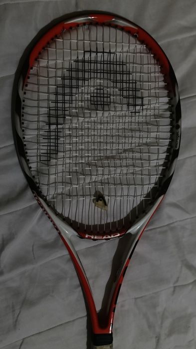 Raquetes de tênis em muito bom uso