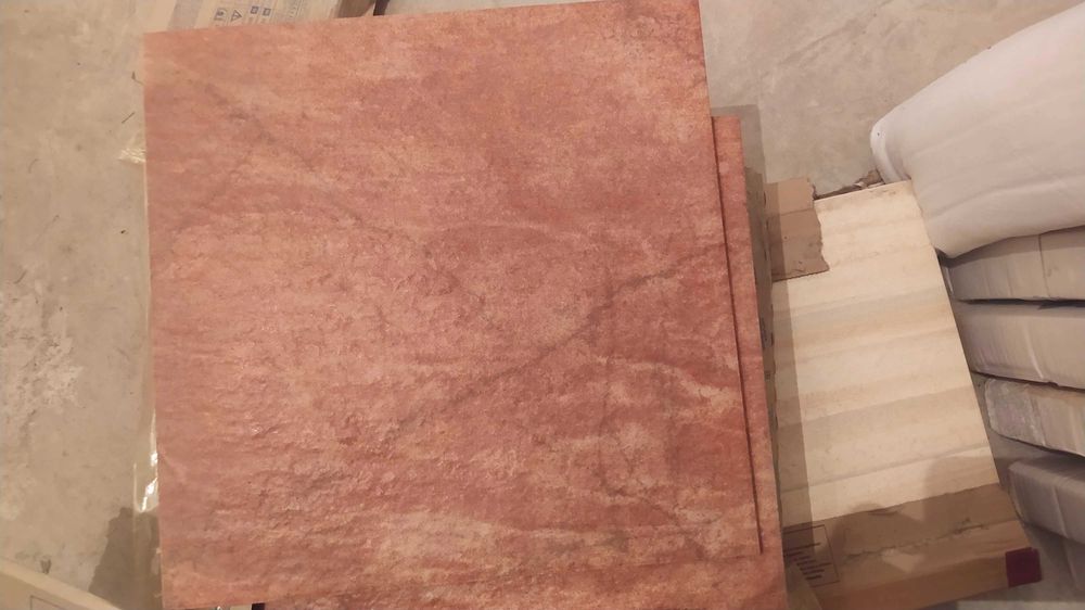 Płytki podłogowe porcelana + ceramiczne terakota i glazura na sztuki
