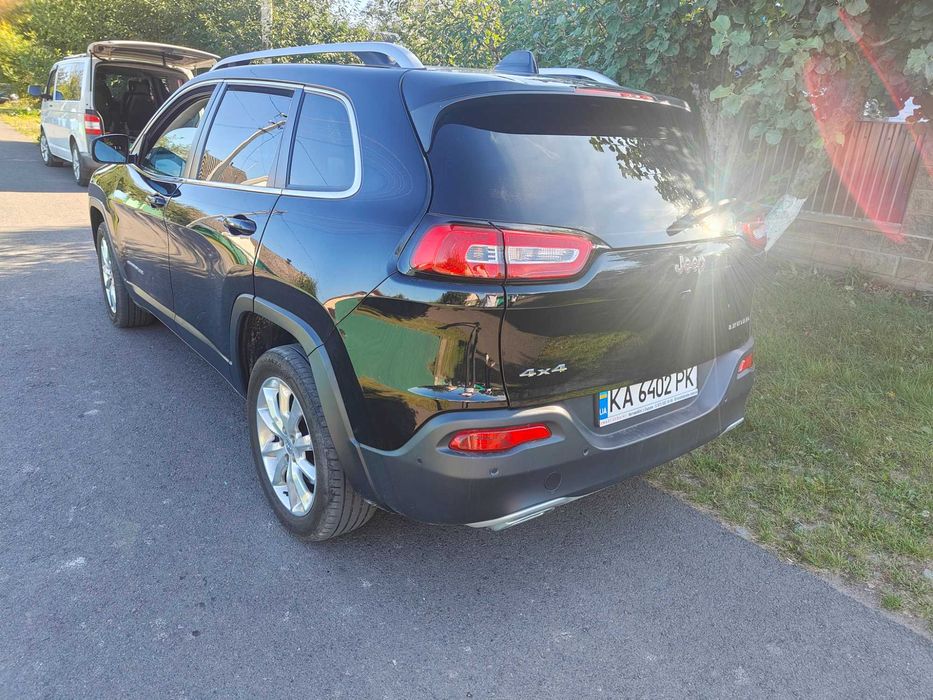 Авто Jeep Cherokee 2016