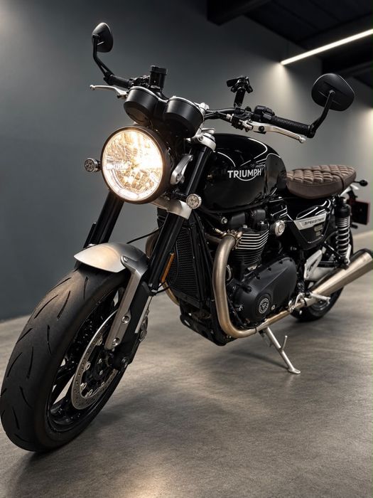 Triumph Speed Twin 1200