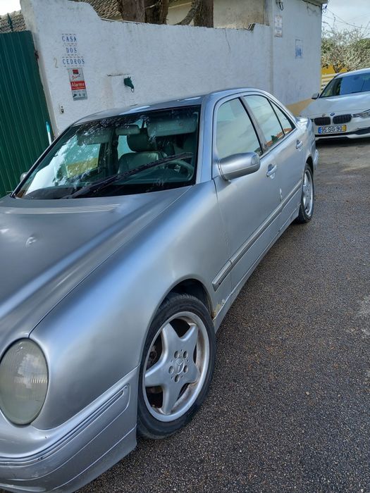 Mercedes E220 cdi ano 2000