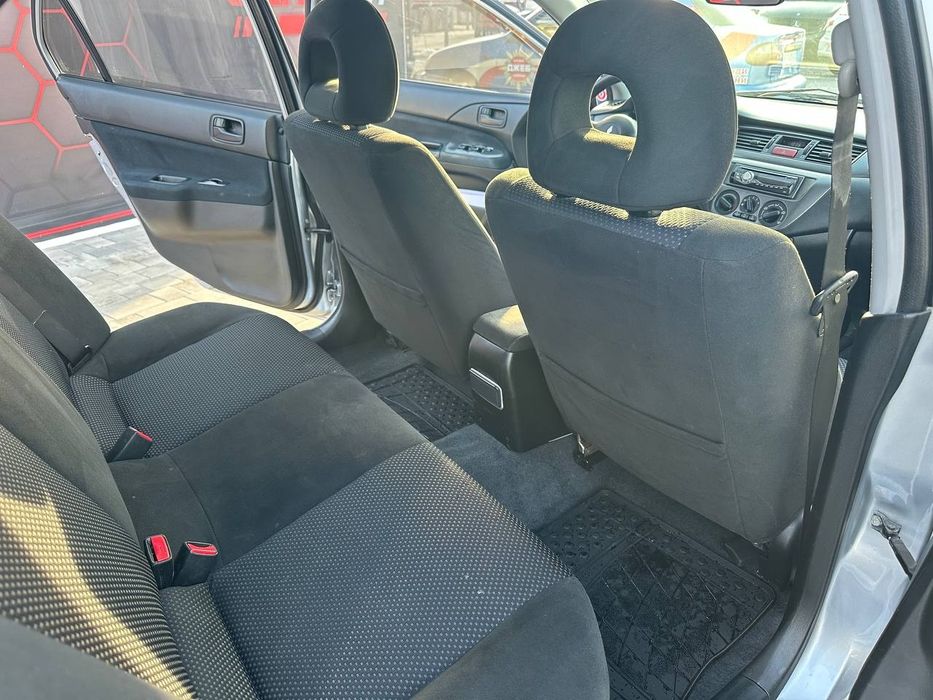 Продам Mitsubishi Lancer 1.6i Automat 2007