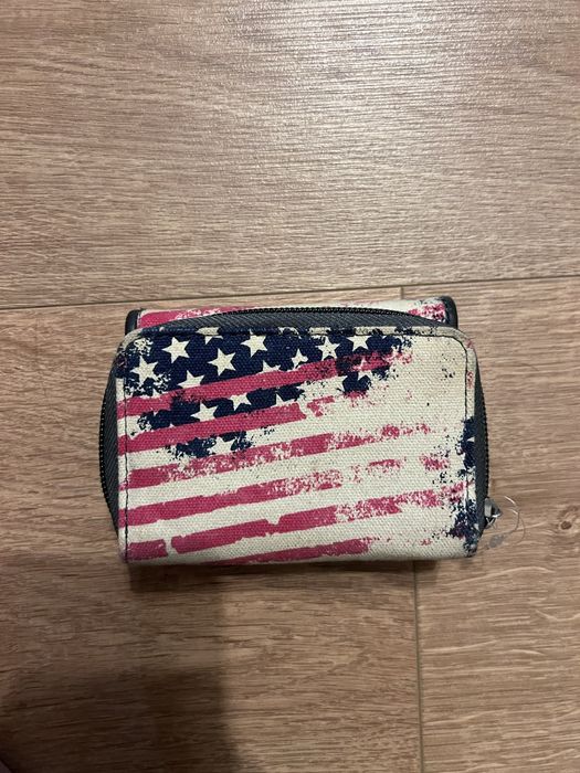 Carteira    nova64586216644866122