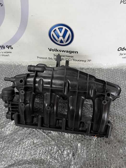 Впускний колектор Tiguan 2.0 TSI CCT 06J133185DT