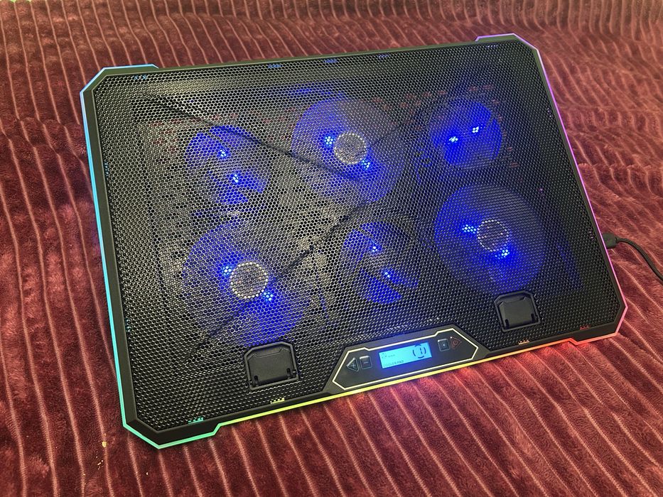 Охолоджуюча підставка для ноутбуку