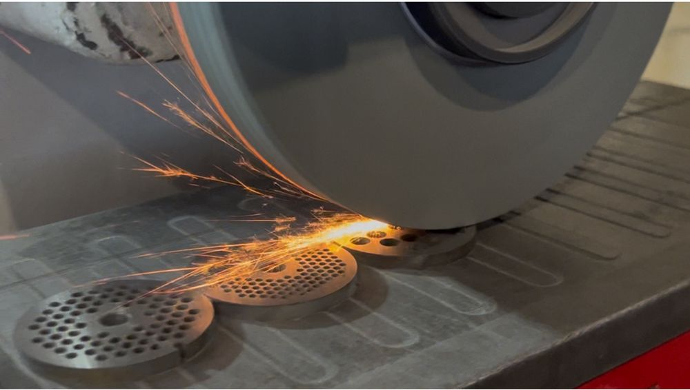 Шліфовка ГБЦ і інших деталей