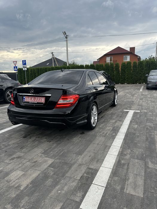 Mercedes-Benz C-Class W204
