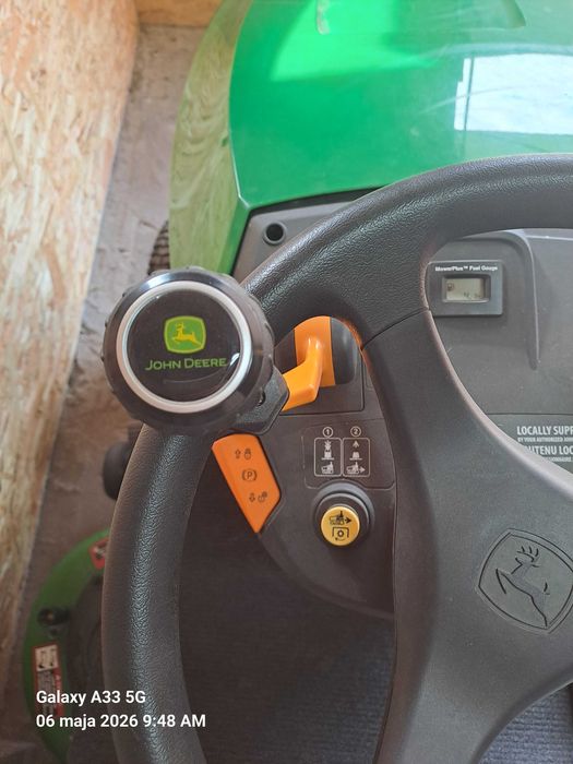 Traktorek kosiarka John Deeee S-160 V-twin 24HP 8 MTG
