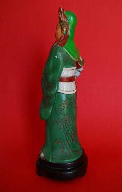 Винтажная Китайская пластмассовая статуэтка