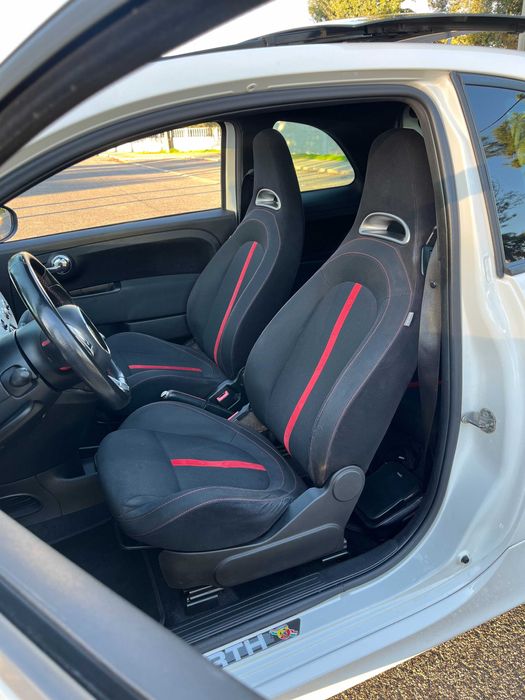 Abarth 500 com teto de abrir (possibilidade de crédito)